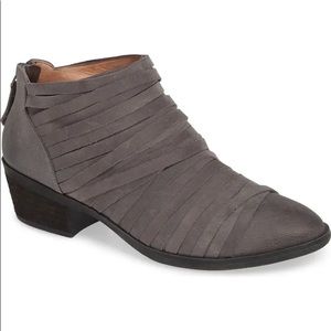 Caslon “Leon” Wrapped Bootie—Size 9 NWOB
